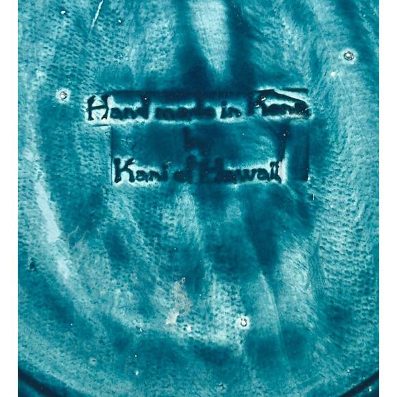 Kani Of Hawaii 10 Inch Plate Hand Made Floral Colorful Flowers Blues Red Yellow - Picture 7 of 10